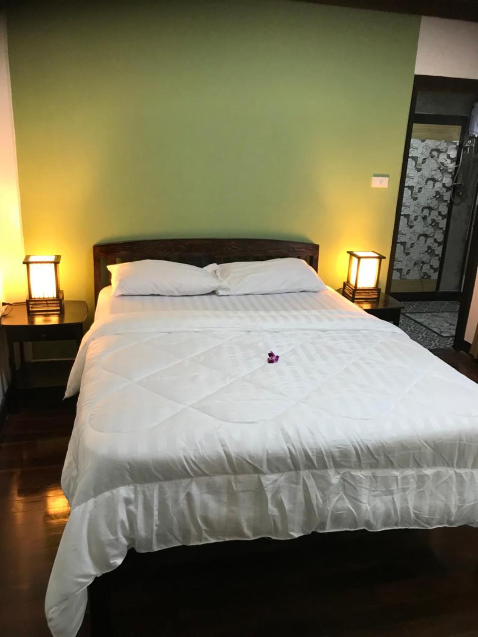 Boutique Hotel & Restaurant, Jaidee Bamboo Huts شيانغ ماي المظهر الخارجي الصورة