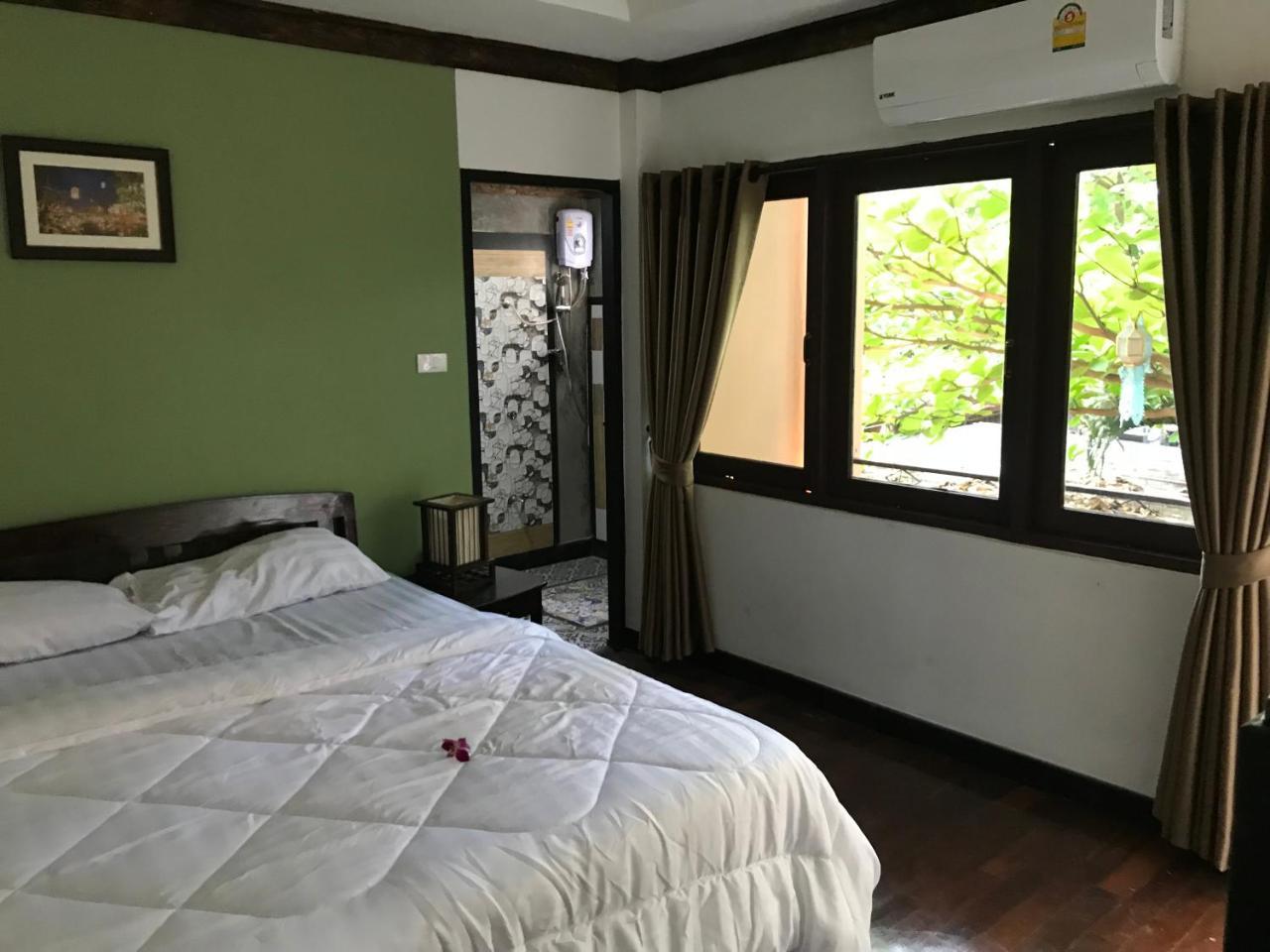 Boutique Hotel & Restaurant, Jaidee Bamboo Huts شيانغ ماي المظهر الخارجي الصورة