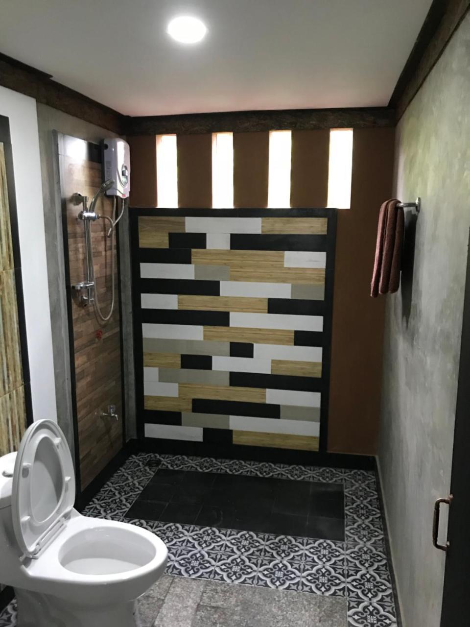 Boutique Hotel & Restaurant, Jaidee Bamboo Huts شيانغ ماي المظهر الخارجي الصورة